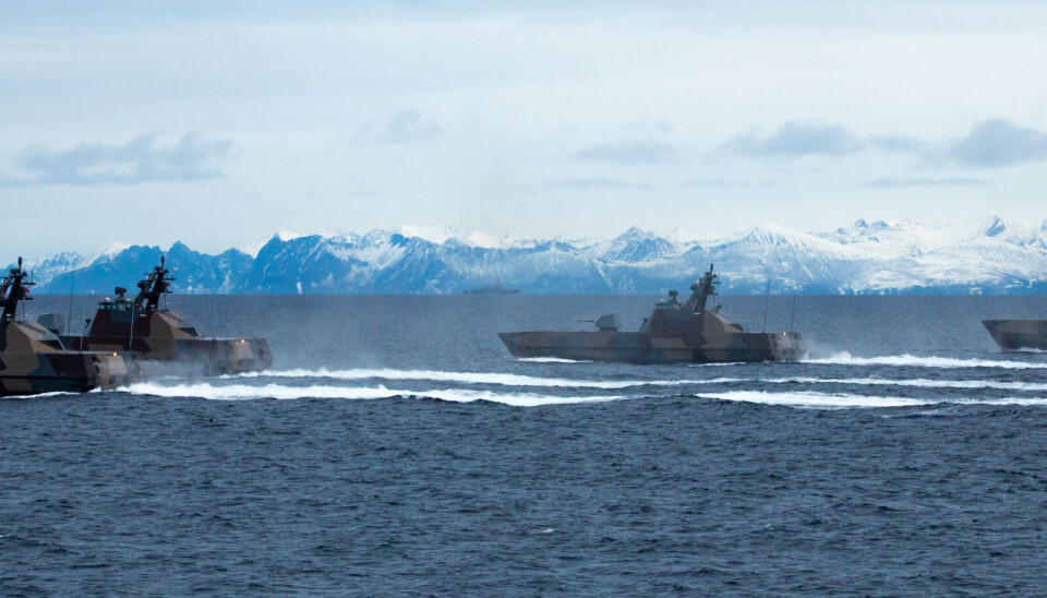 Statsminister Jonas Gahr Støre har tidligere i år gitt signaler om en kraftig opptrapping av investeringer til Forsvaret de neste årene. Allerede i 2024 skal Norge nå NATO-målet om å bruke minst 2 prosent av BNP på forsvar. Foto: Emil Wenaas Larsen / Forsvaret