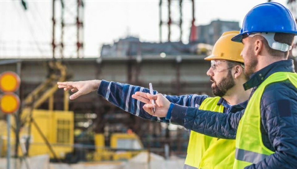 Arbeidsledigheten steg noe mot slutten av 2024, men økonomer ser lyst på jobbmulighetene for 2025, med flere sektorer som forventes å vokse.