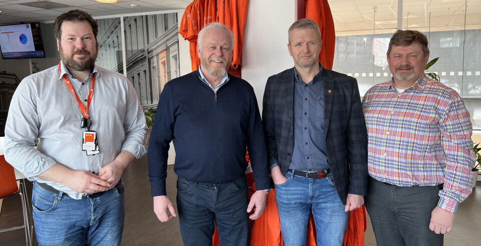 Kommisjonens leder Harald Sunde besøkte Parat tidligere i år. F.v. Einar Kaldhol, leder i Parat politiet,; Harald Sunde; Kjetil Ravlo, leder i NPL og Jon Vestli, rådgiver. Foto: Vetle Daler