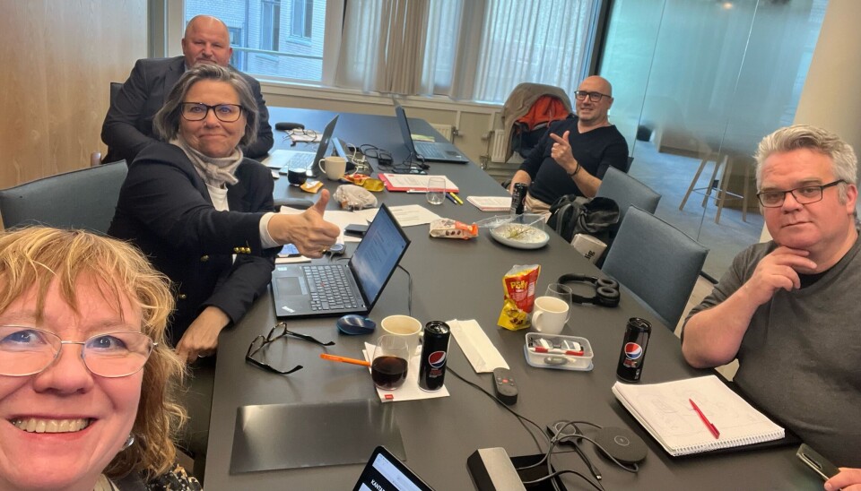 Parats forhandlingsdelegasjon. F.v.: Anneli Nyberg, Turid Svendsen, Arvydas Dragonas, Drago Milovanevic og Ståle Botn. Anneli Nyberg, Turid Svendsen, Arvydas Dragonas, Drago Milovanevic og Ståle Botn