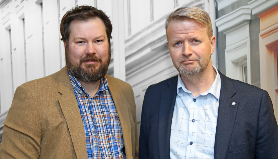 Einar Tolo-Kaldhol, leder i Parat politiet, og Kjetil Ravlo, leder i Norges Politilederlag. Einar Kaldhol, Parat politiet (t.v) og Kjetil Ravlo, Norges Politilederlag.