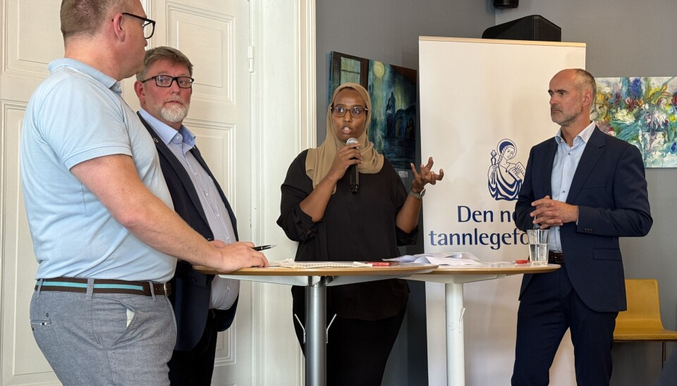 – Det virker ikke som helseforetakene ivaretar personalet eller pasienten, men i stedet setter seg selv først. Vi trenger mer lokal forankring. Å flytte ansvaret er kanskje ikke løsningen, sier Marian Hussein.