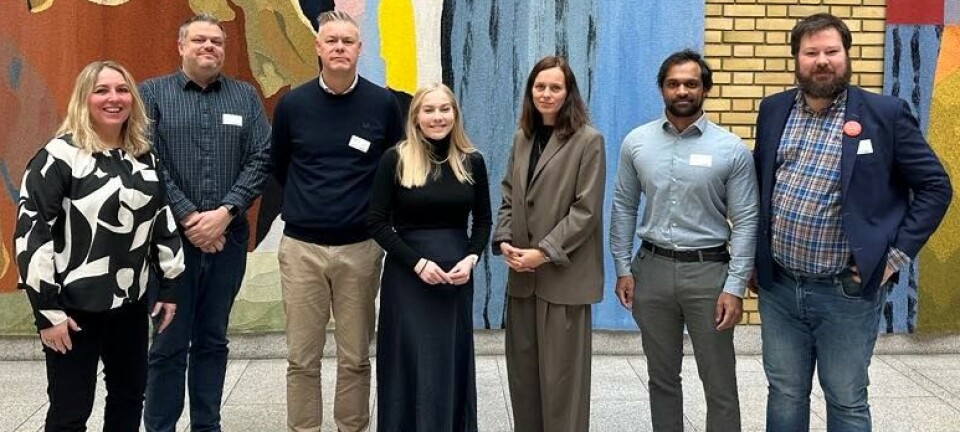 F.v Unn Kristin Olsen, Christian Svensen, rådgiver, Lars Petter Larsen, forhandler, Mari Holm Lønseth (H), Aase Marthe Horrigmo (H) Jaron Senthilkumar, tillitsvalgt Securitas og Einar Tolo-Kaldhol.