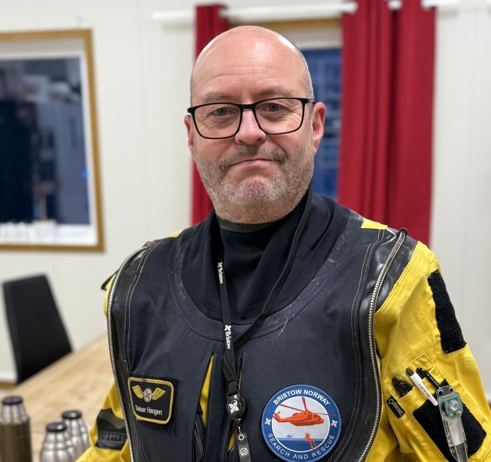 Steinar Haugen, kaptein og fartøyssjef, har det overordnede ansvaret i helikopteret og
avgjør
om oppdrag kan gjennomføres på en trygg måte.