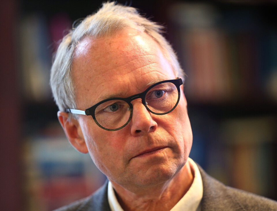 Hans Petter Graver, professor i rettsvitenskap ved Universitetet i Oslo, har skrevet en rapport om sikkerhetsklarering og rettssikkerhet på oppdrag fra Parat.