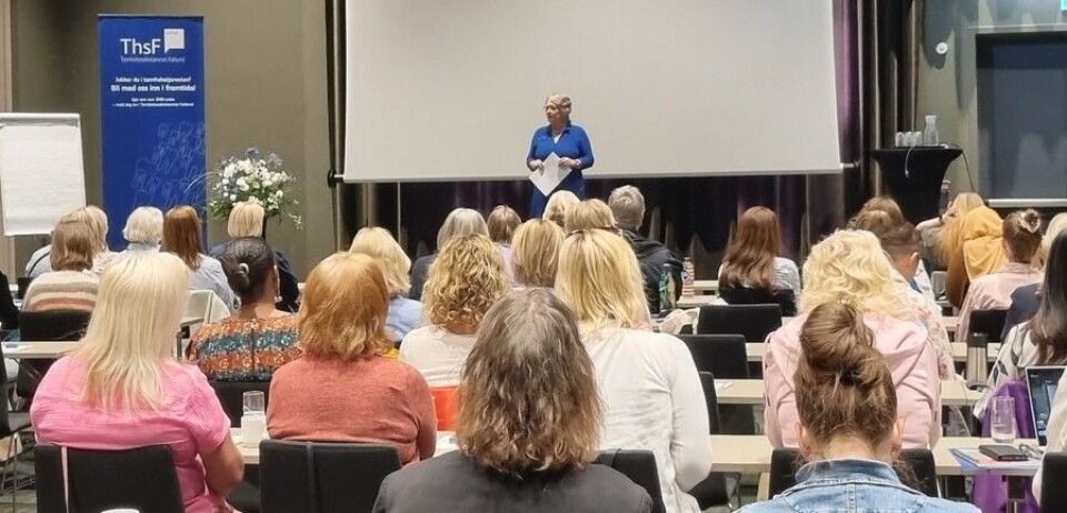 Tannhelsesekretærer fra hele landet samlet seg fysisk og digitalt da ThsF inviterte til fagkongress 3. juni. Rundt 300 personer fulgte arrangementet – det største forbundet har hatt så langt.